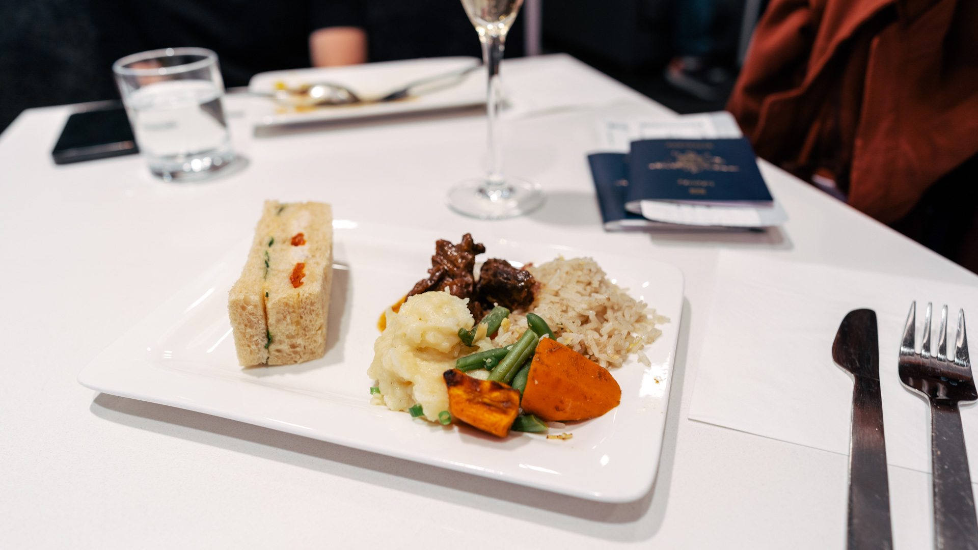 Air New Zealand Lounge Perth food