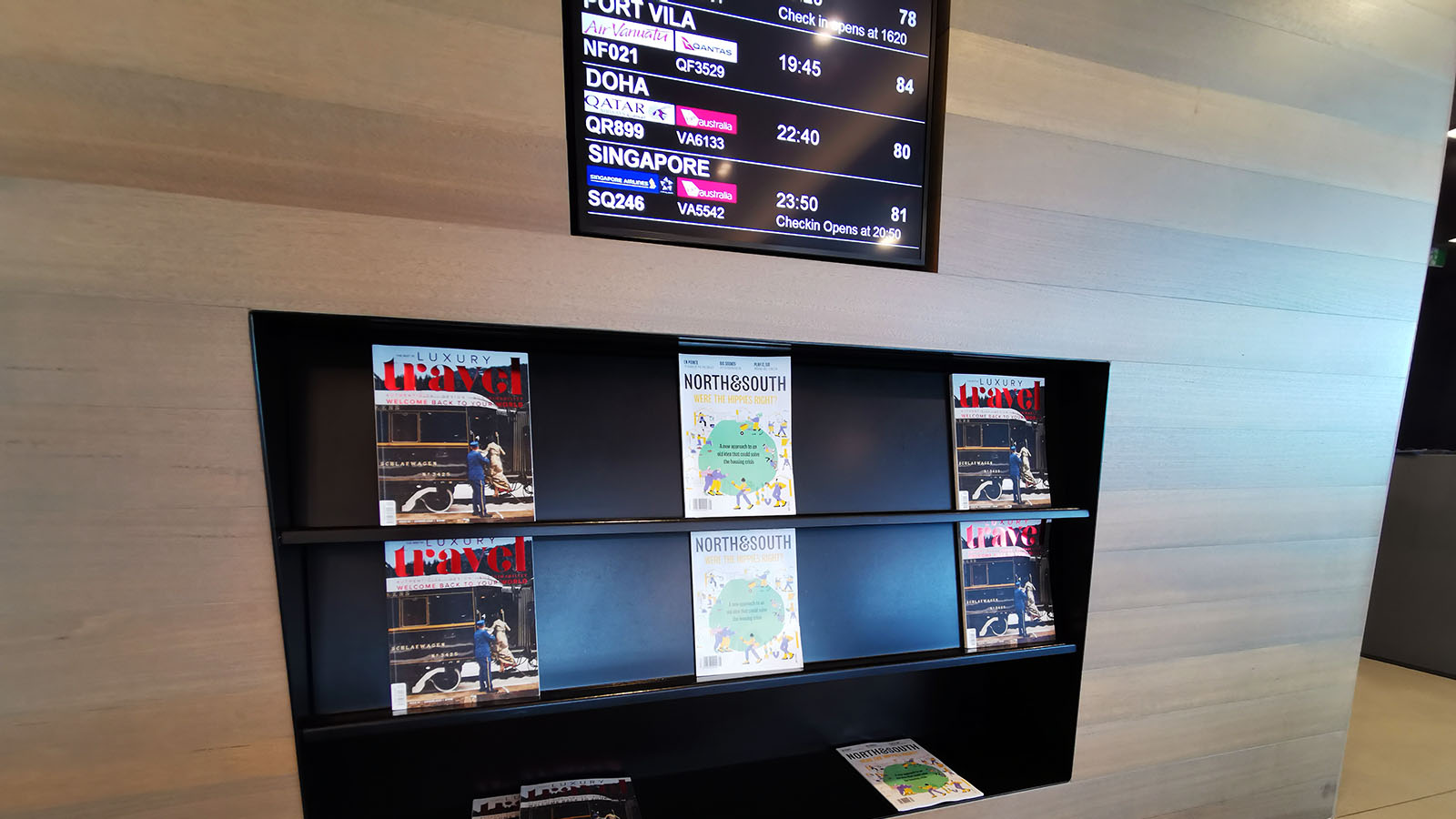 Magazines in Air New Zealand's Brisbane lounge