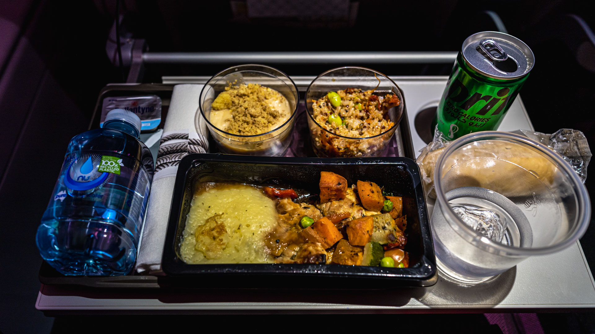 Qatar Airways Airbus A380 Economy supper