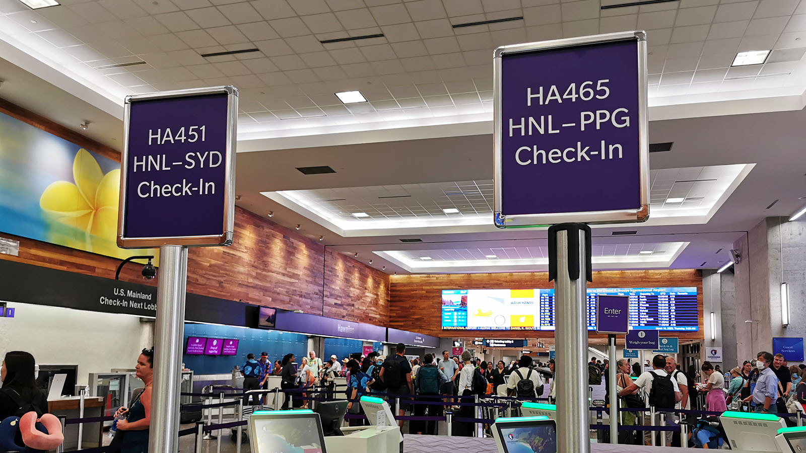 Flight signage in Hawaii