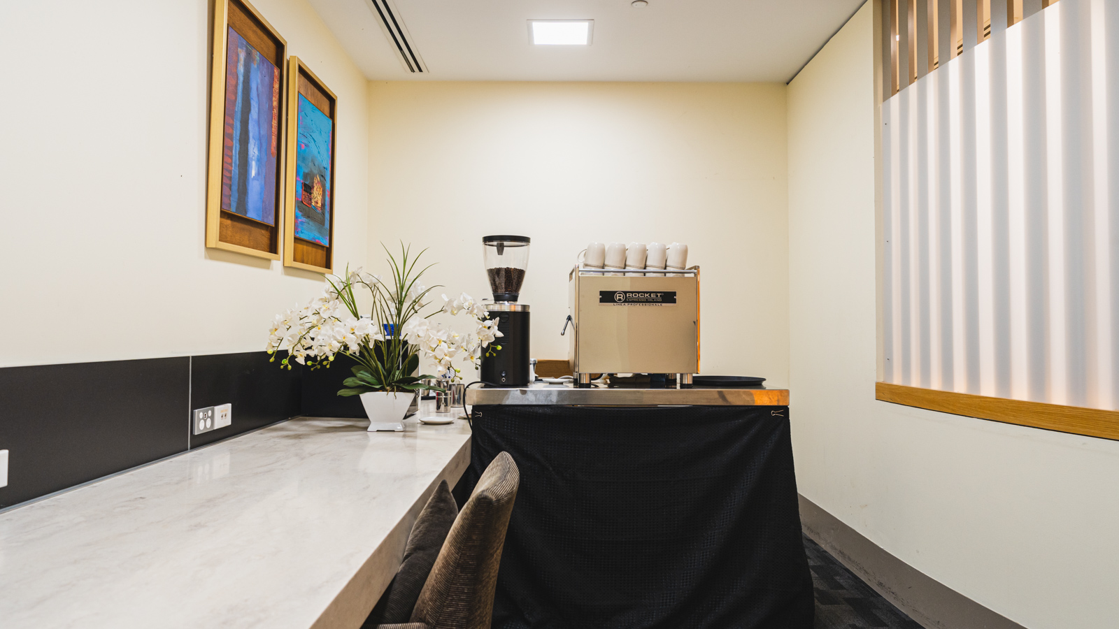 Singapore Airlines SilverKris Lounge Perth barista