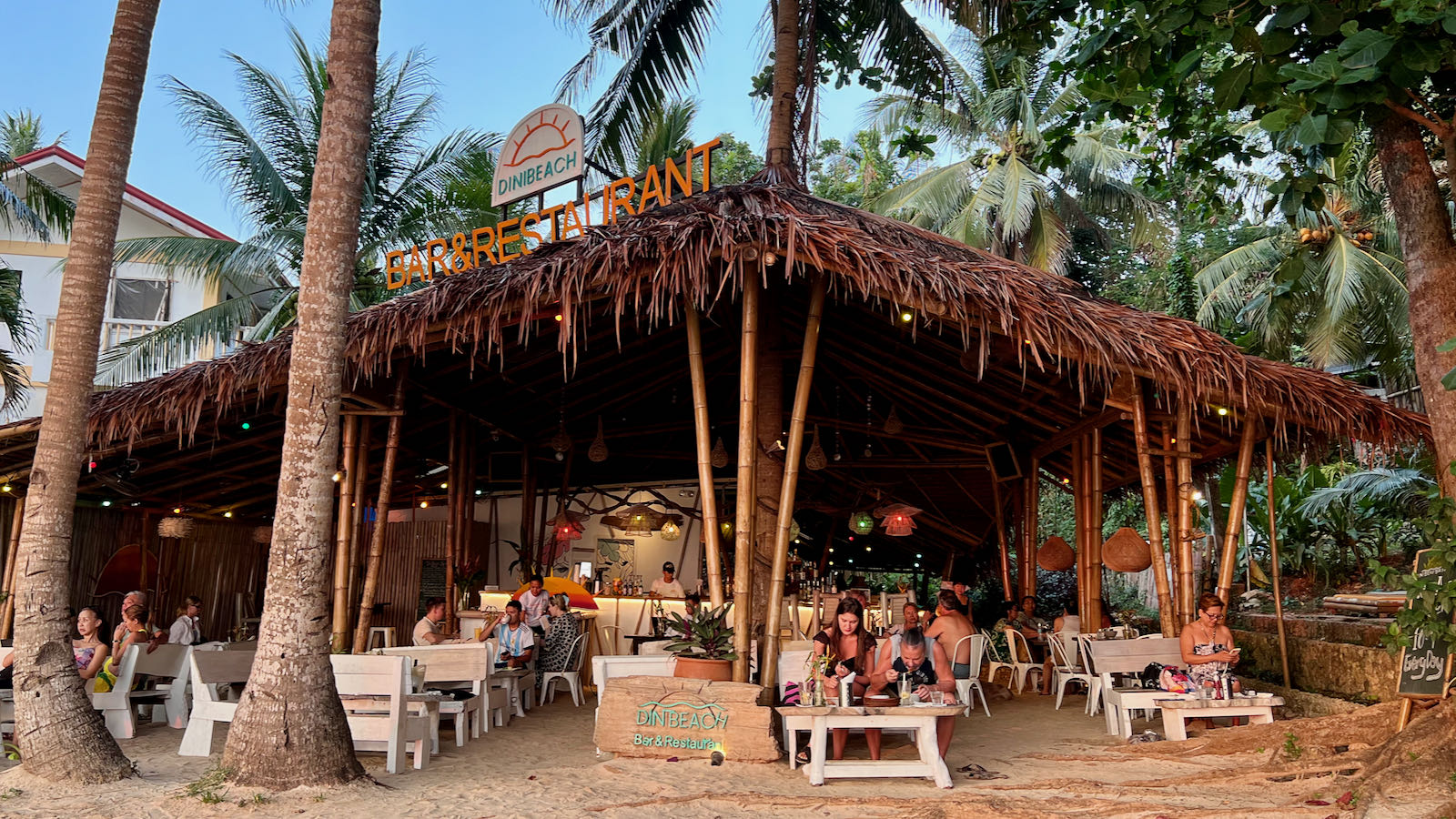 best beach bar in Boracay