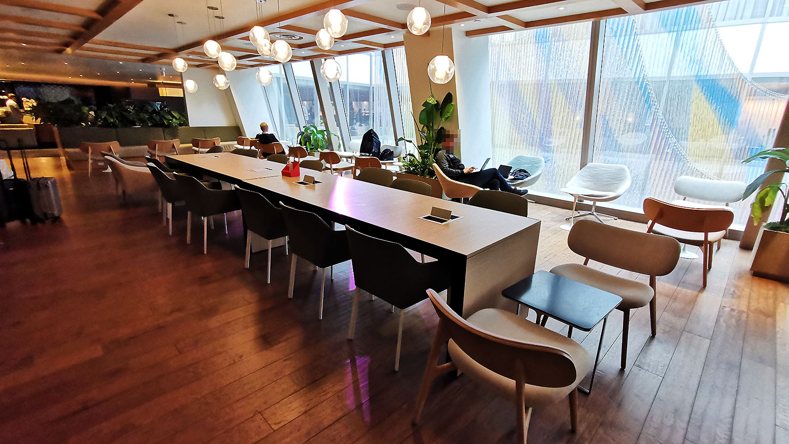 Work area in the Qantas International Business Lounge in Los Angeles