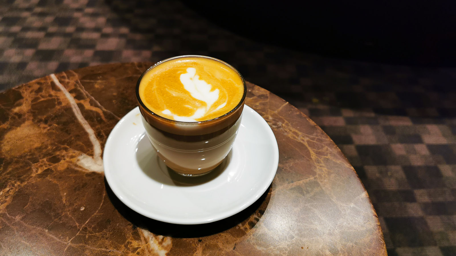 Coffee in the Qantas International Business Lounge in Los Angeles