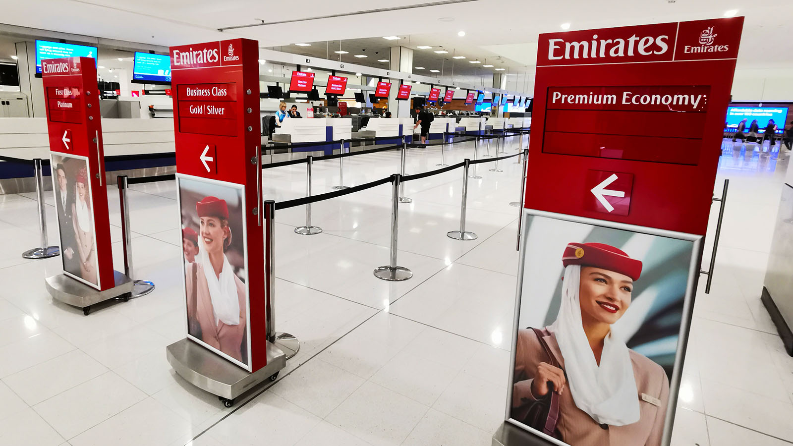 Fast-track lane for Emirates Airbus A380 Premium Economy