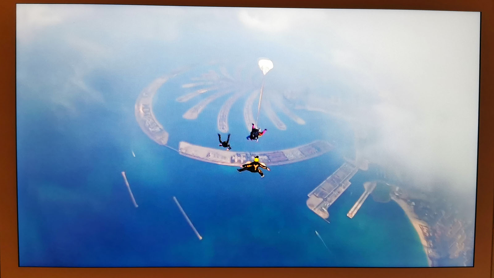 Skydiving in Dubai video in Emirates Airbus A380 Premium Economy