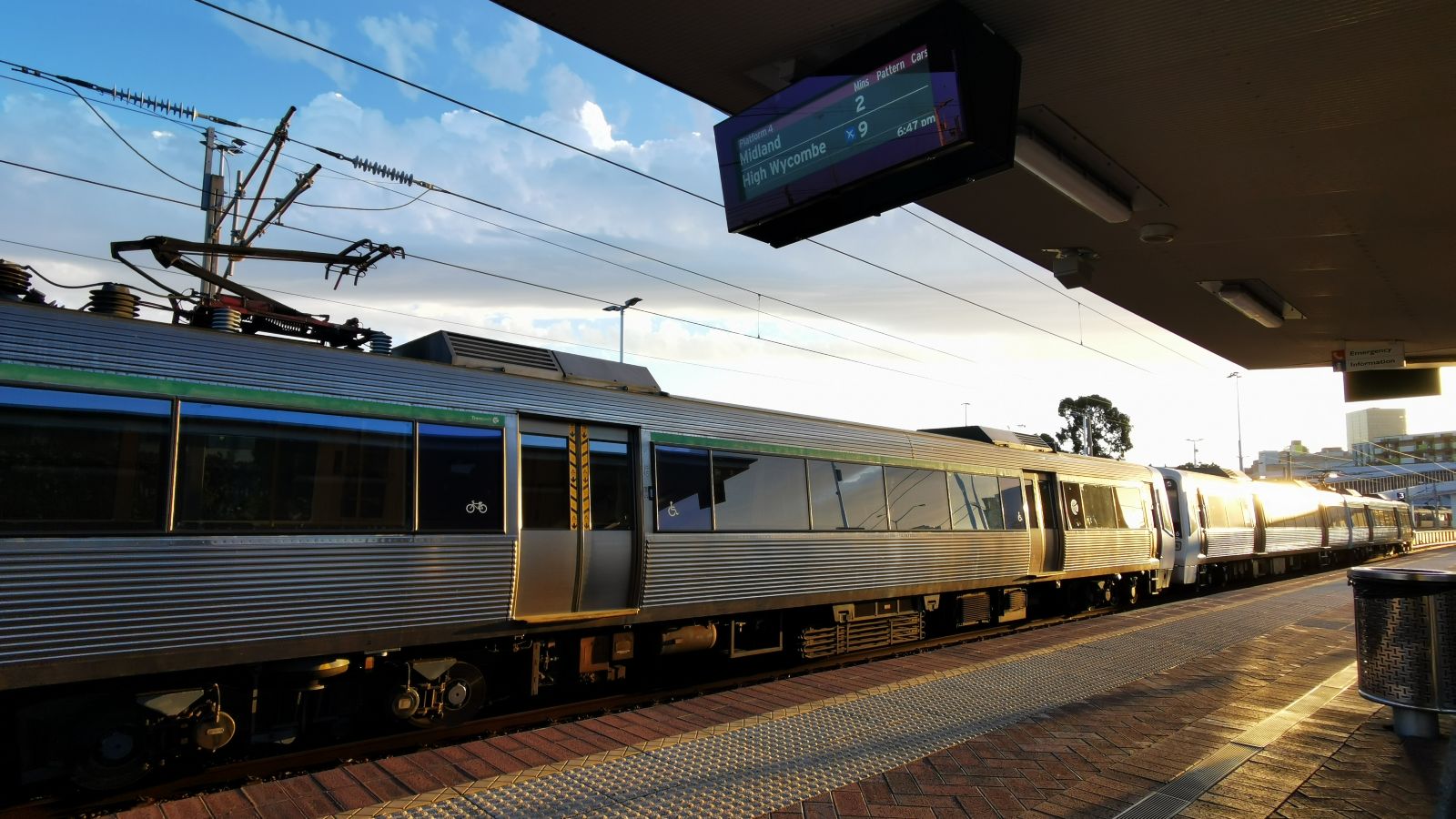 Perth Airport Line train