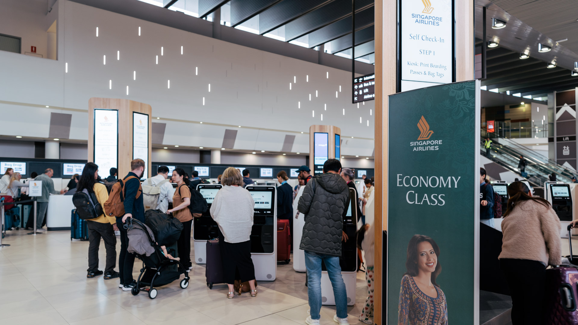 Singapore Airlines Perth Economy kiosk check-in