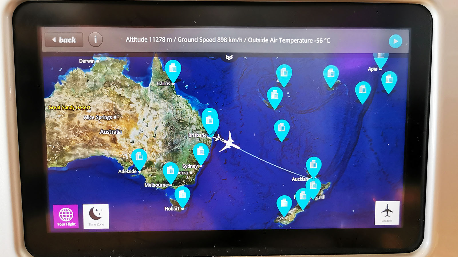 Flight progress in Air New Zealand Boeing 777 Business Premier