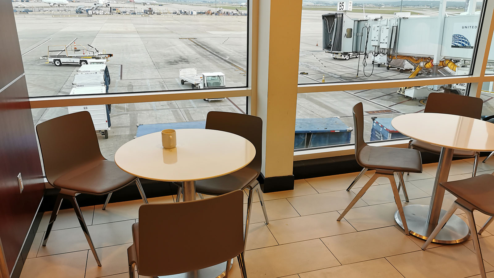 Eating space at the San Antonio United Club