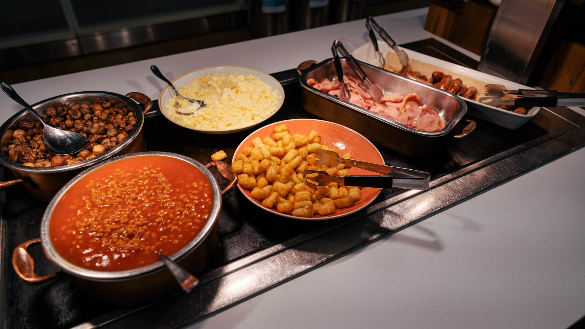 British Airways Galleries First Lounge English breakfast