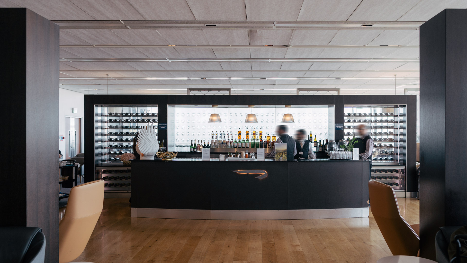 British Airways Galleries First Lounge main bar