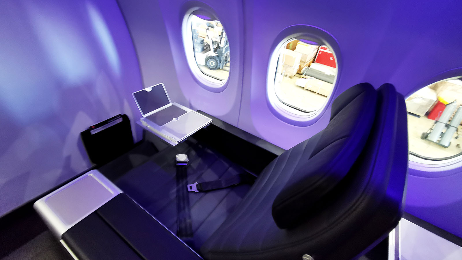 Virgin Australia Boeing 737 MAX 8 Business Class comfort