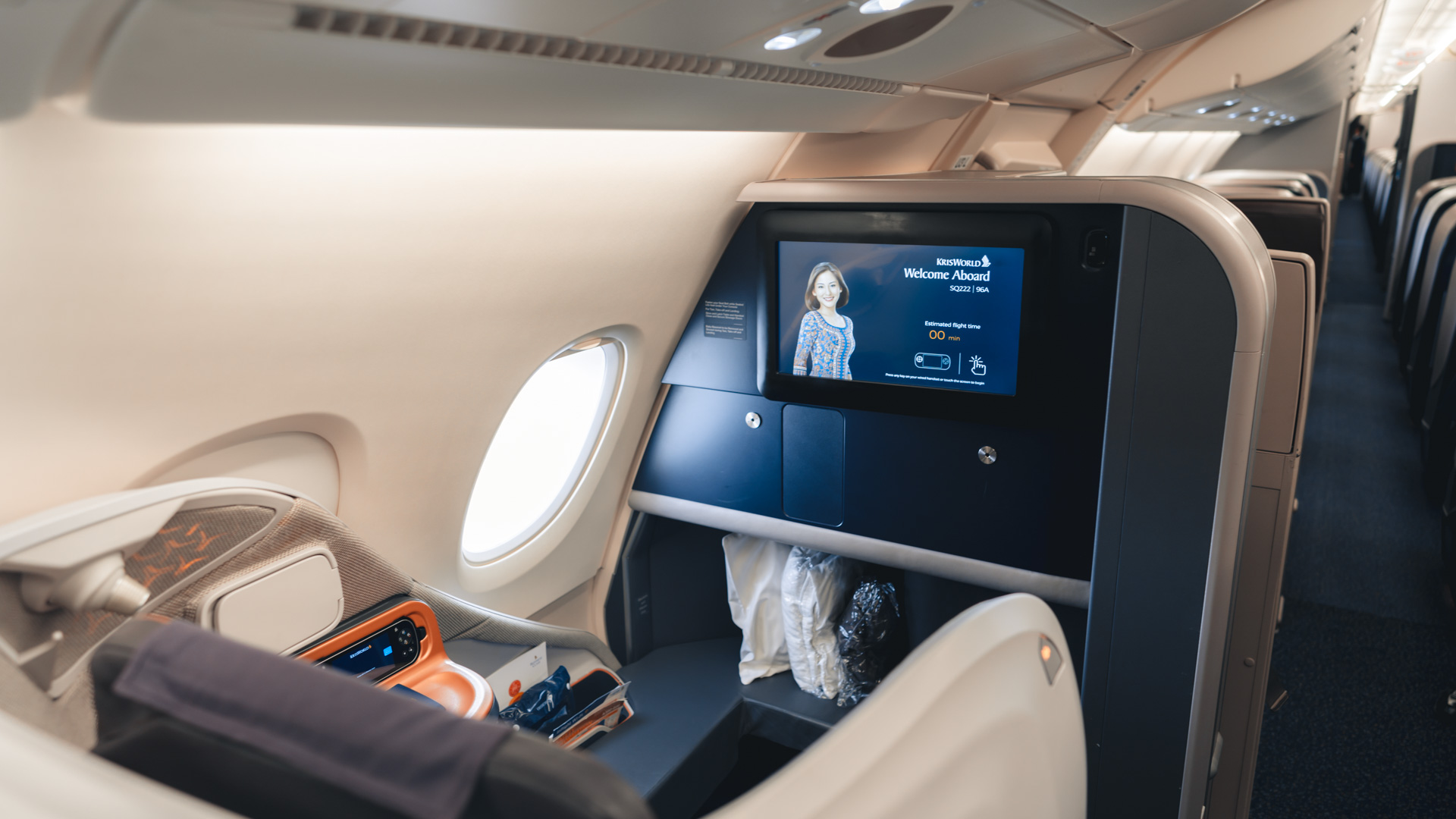 Bulkhead in Singapore Airlines Airbus A380 Business Class