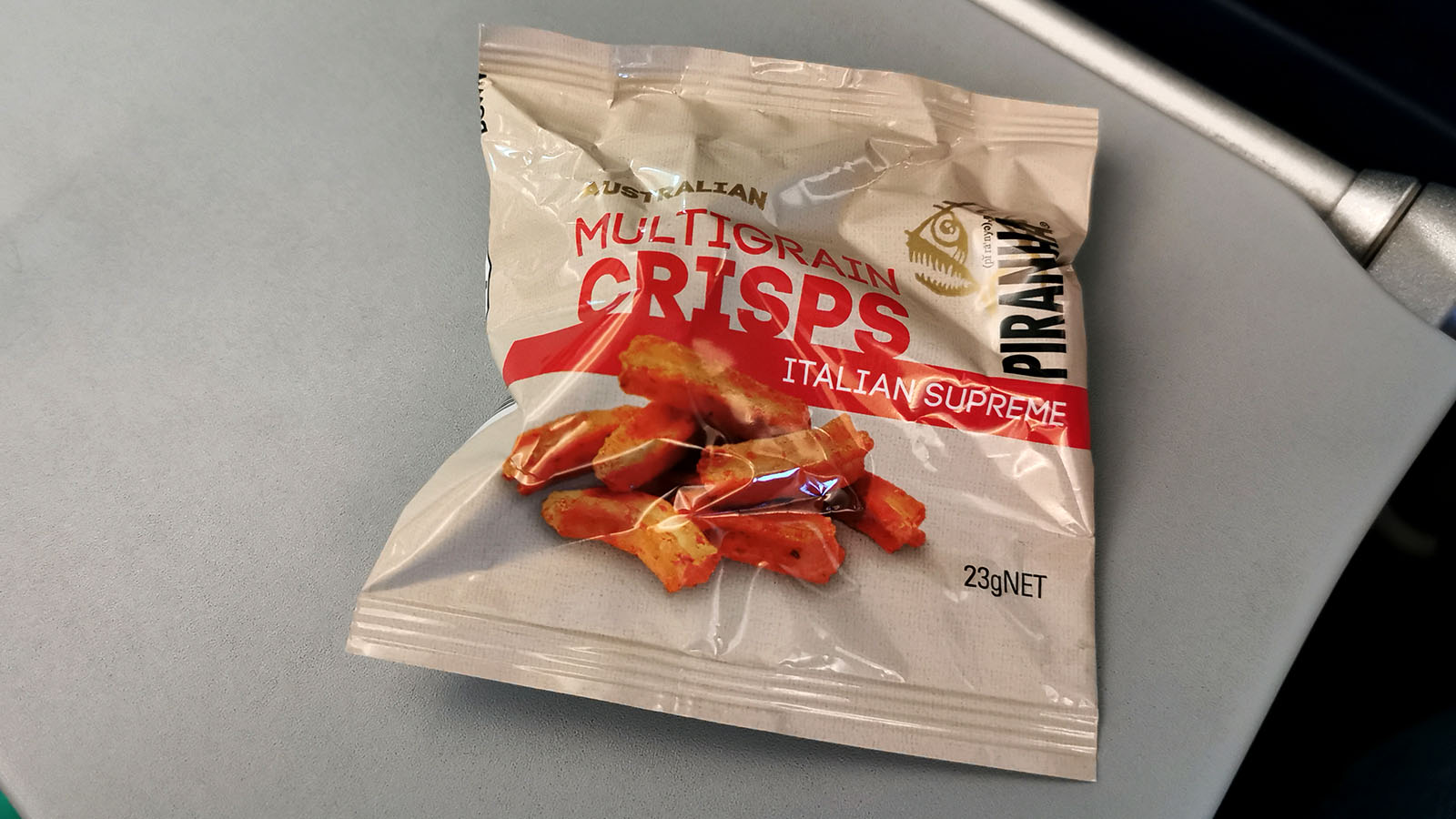Chips in United Airlines Boeing 787 Economy
