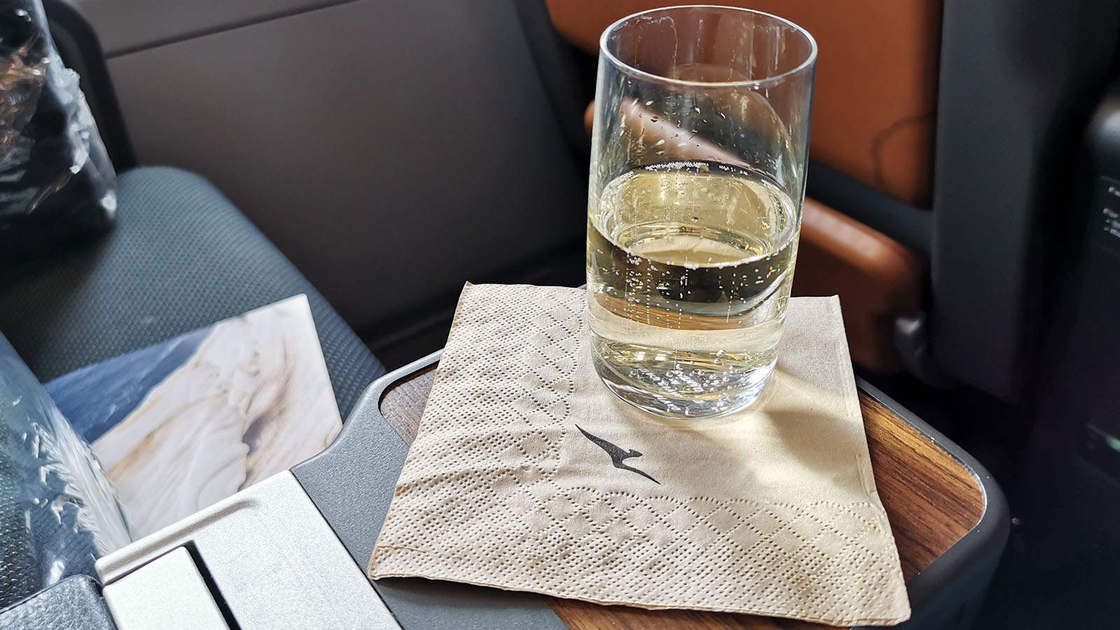 Bubbles in Qantas A380 Premium Economy