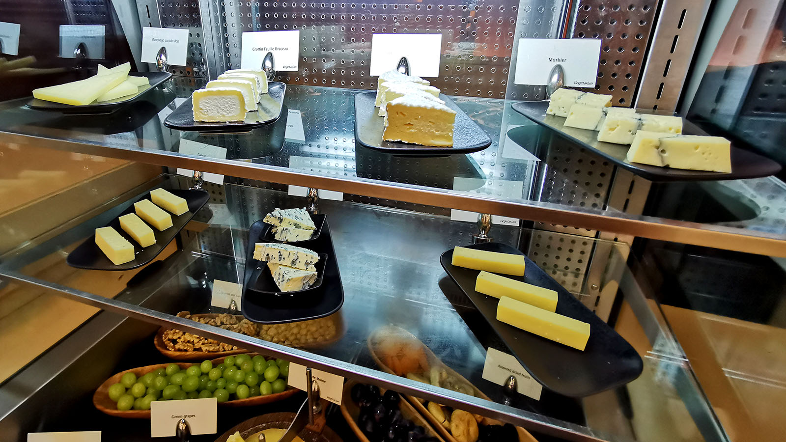 Cheese in the Emirates First Class Lounge in Dubai Concourse A