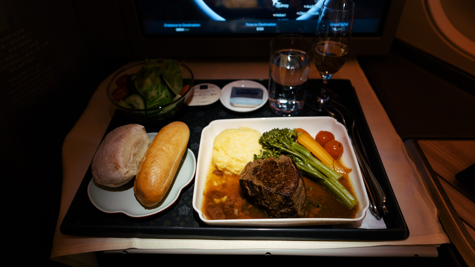 China Airlines A350 Business beef fillet