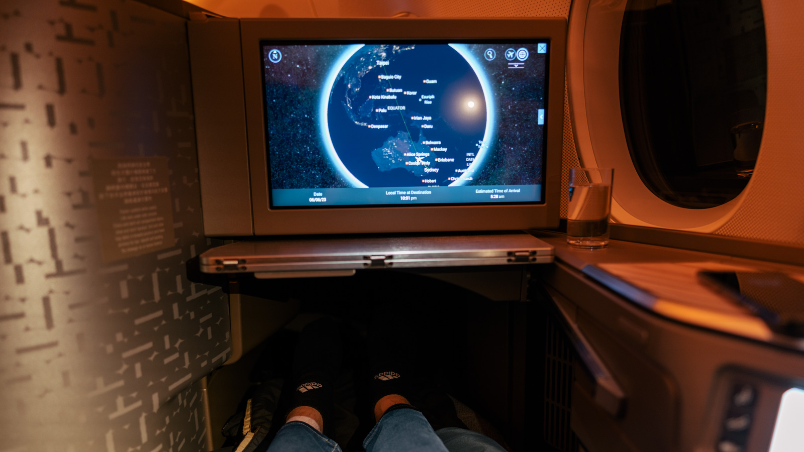 China Airlines A350 Business screen