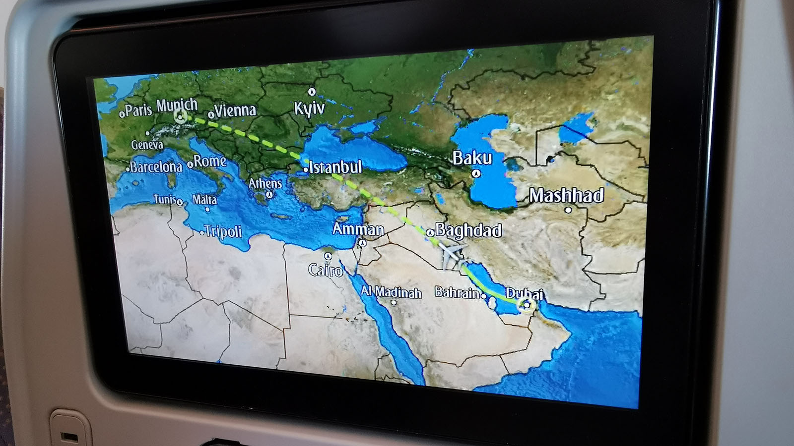 Flight path in Emirates Airbus A380 Economy