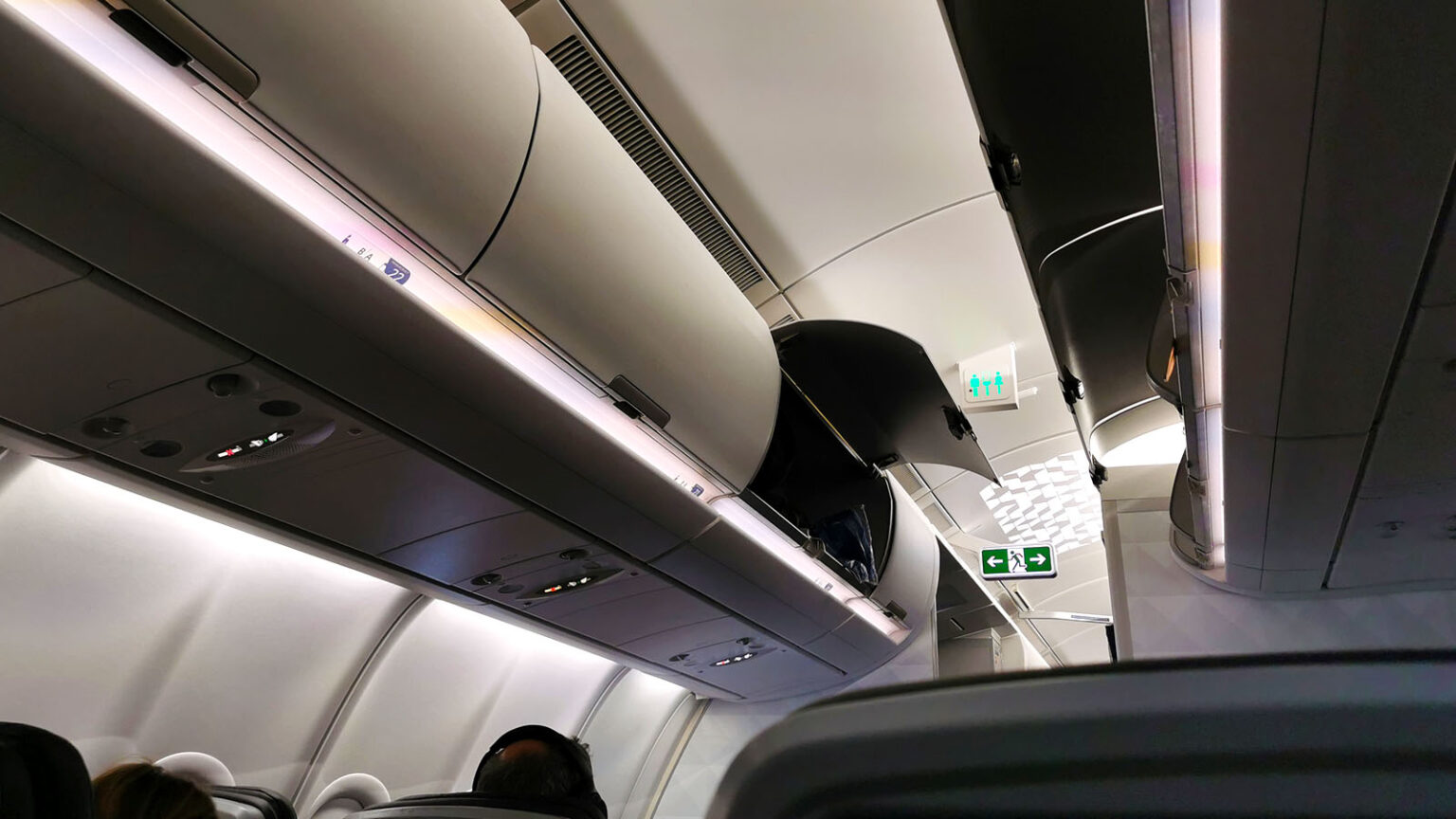 Review: Delta Airbus A330-900neo Comfort+ (New York – LA) - Point Hacks