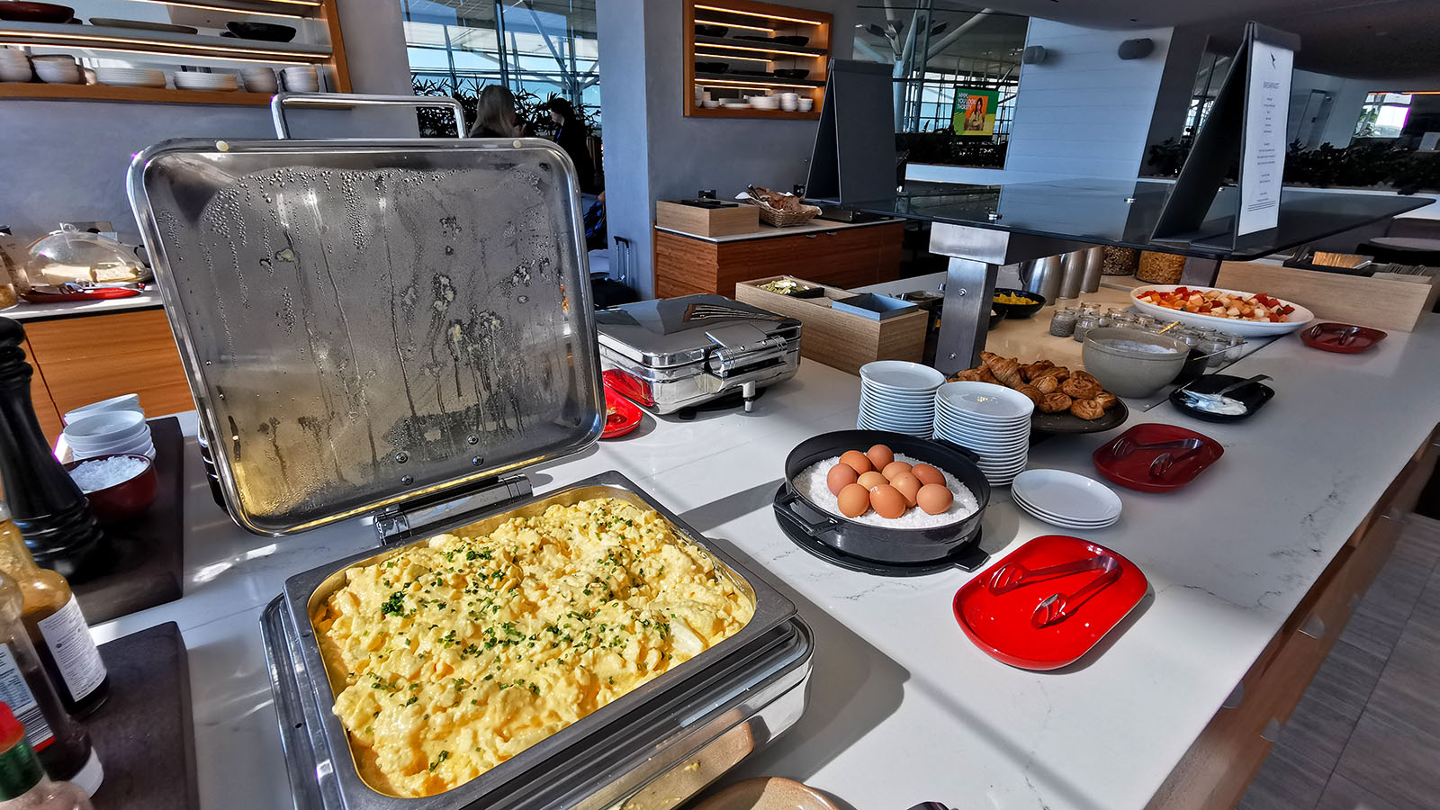 Scrambled eggs and accompaniments in the Qantas International Lounge, Brisbane