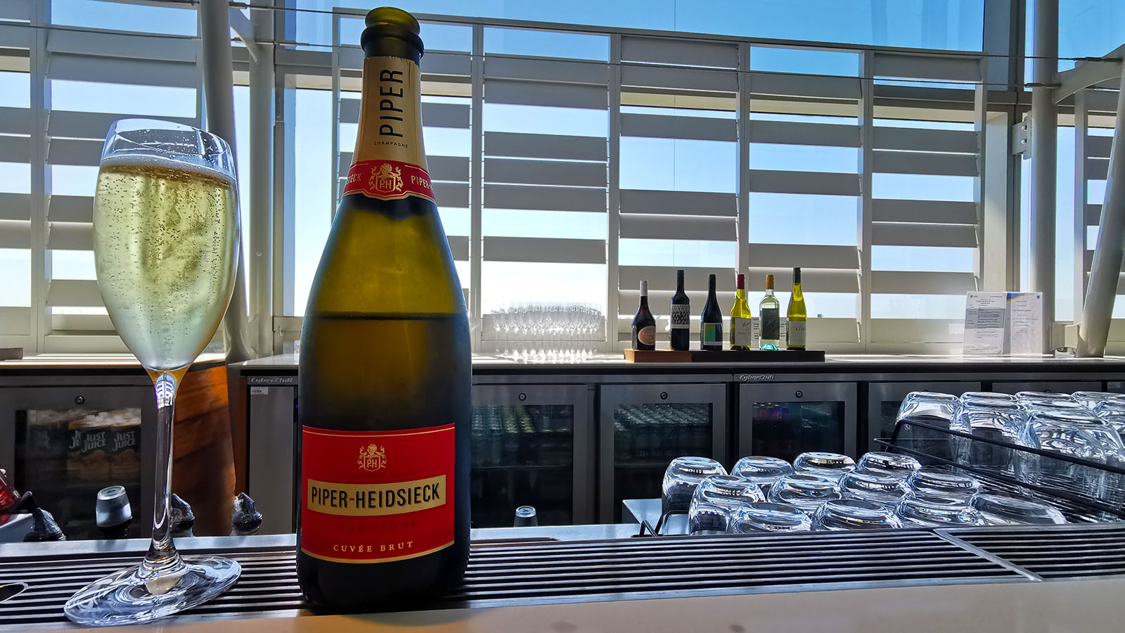 Piper Heidsieck in the Qantas International Lounge, Brisbane