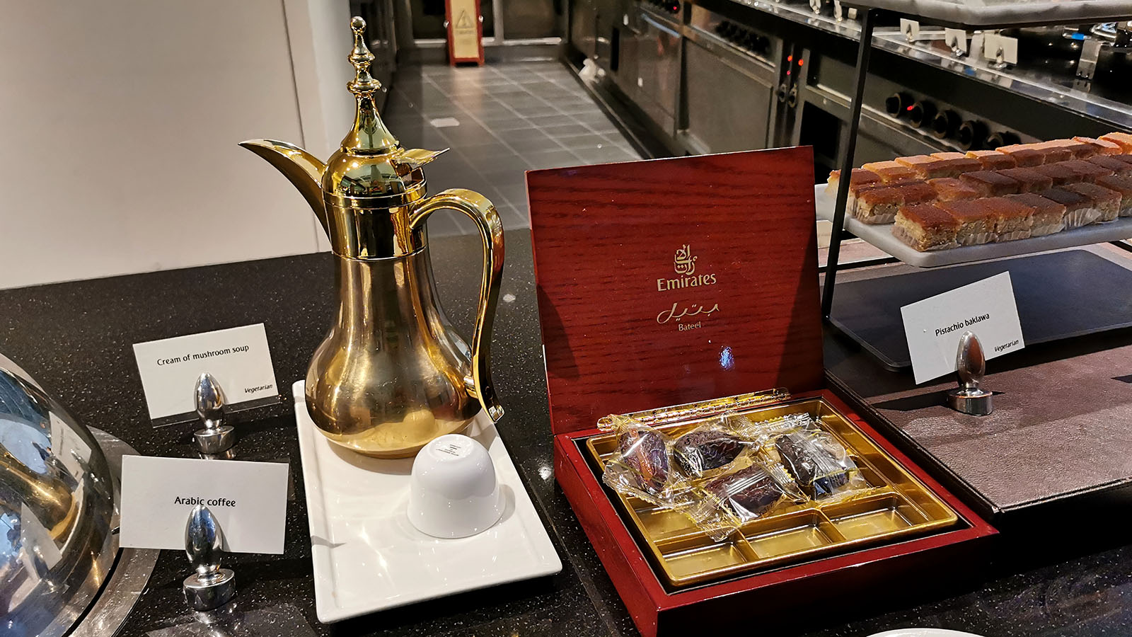 Coffee and dates in the Emirates Business Class Lounge Dubai T3, Concourse B