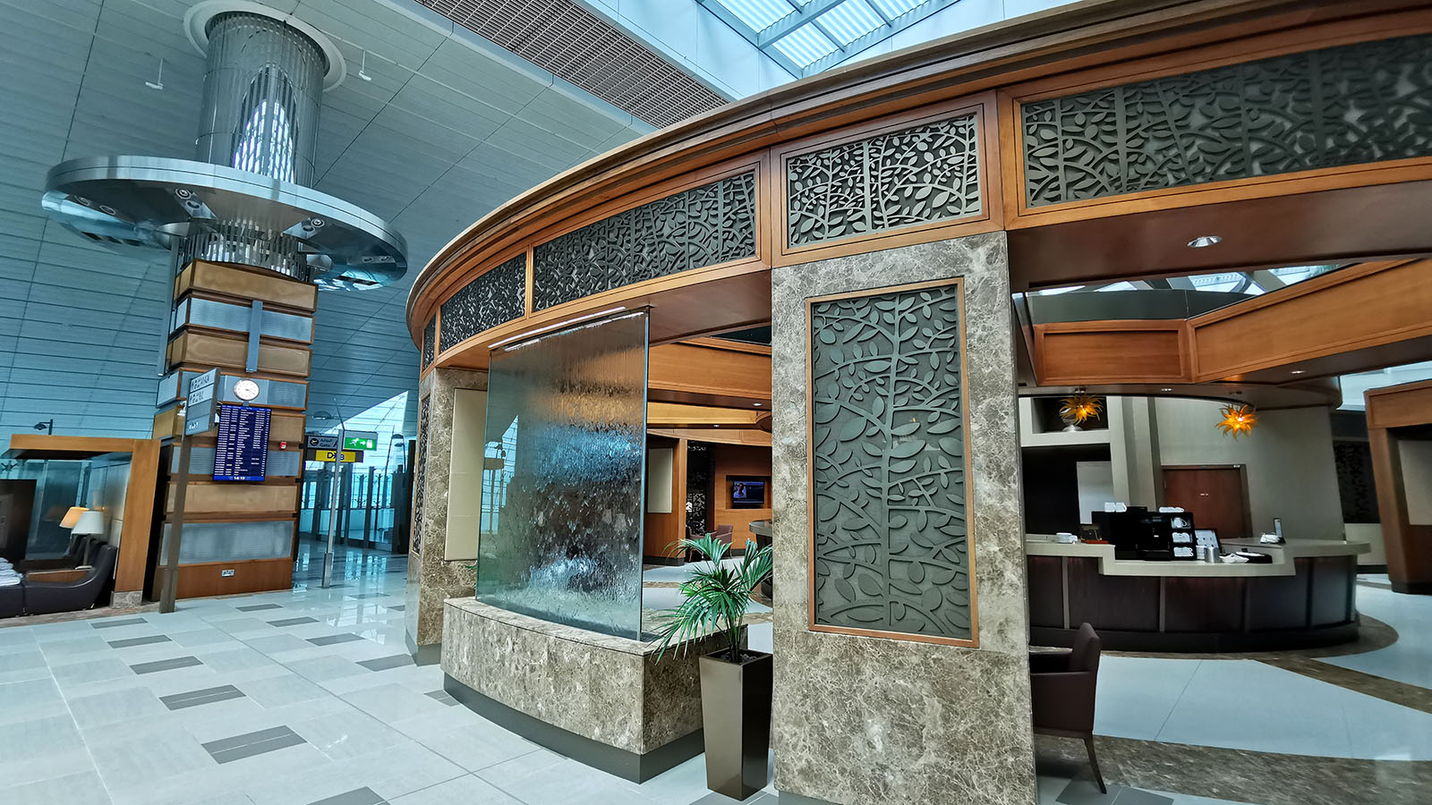 Relaxation area in the Emirates Business Class Lounge, Dubai Concourse A