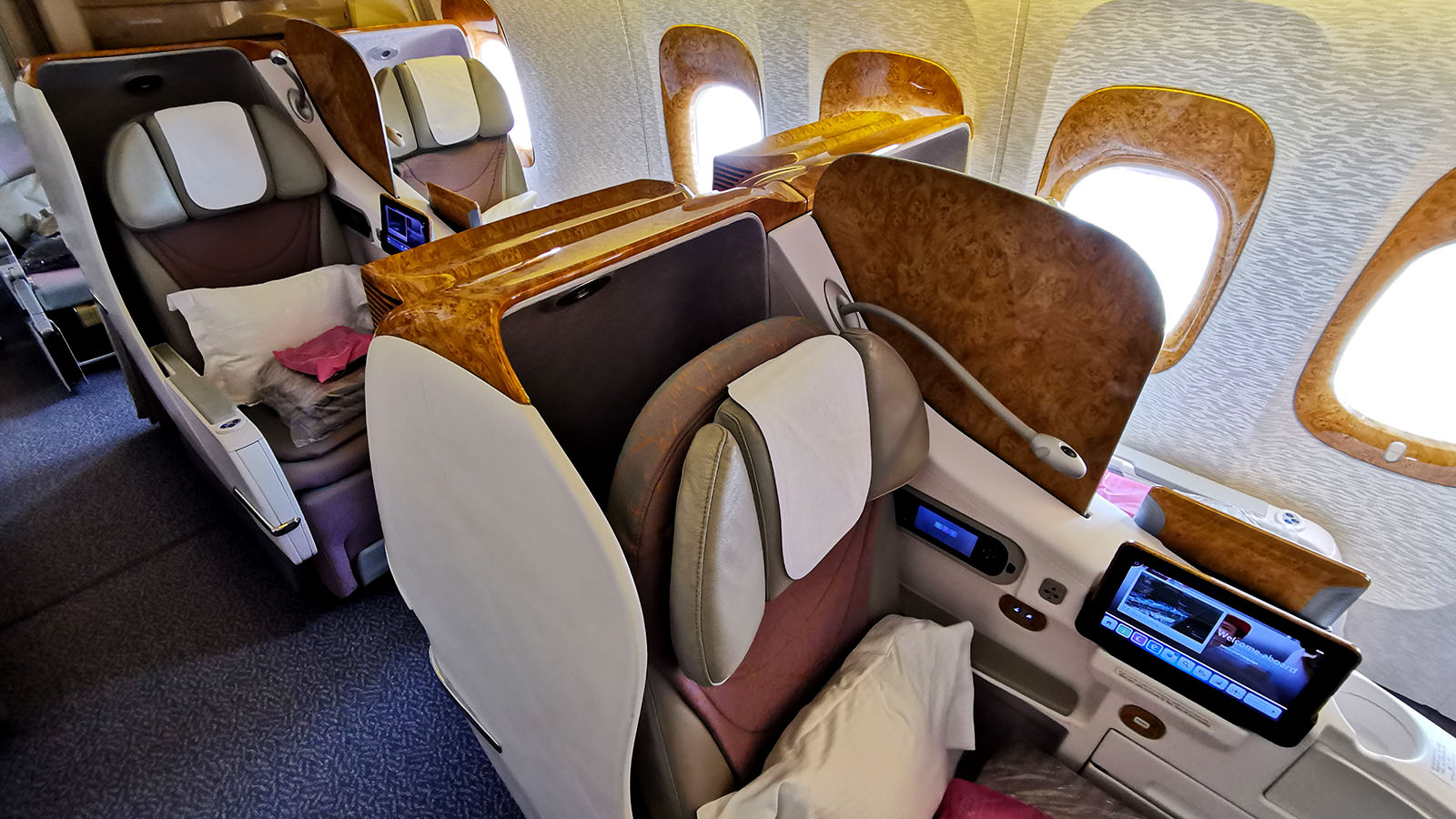 Chairs in Emirates Boeing 777 Business Class