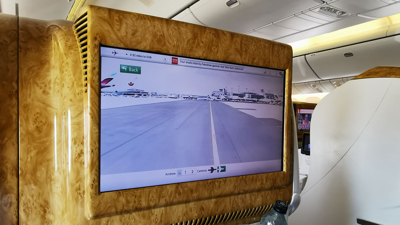 Outdoor view from Emirates Boeing 777 Business Class