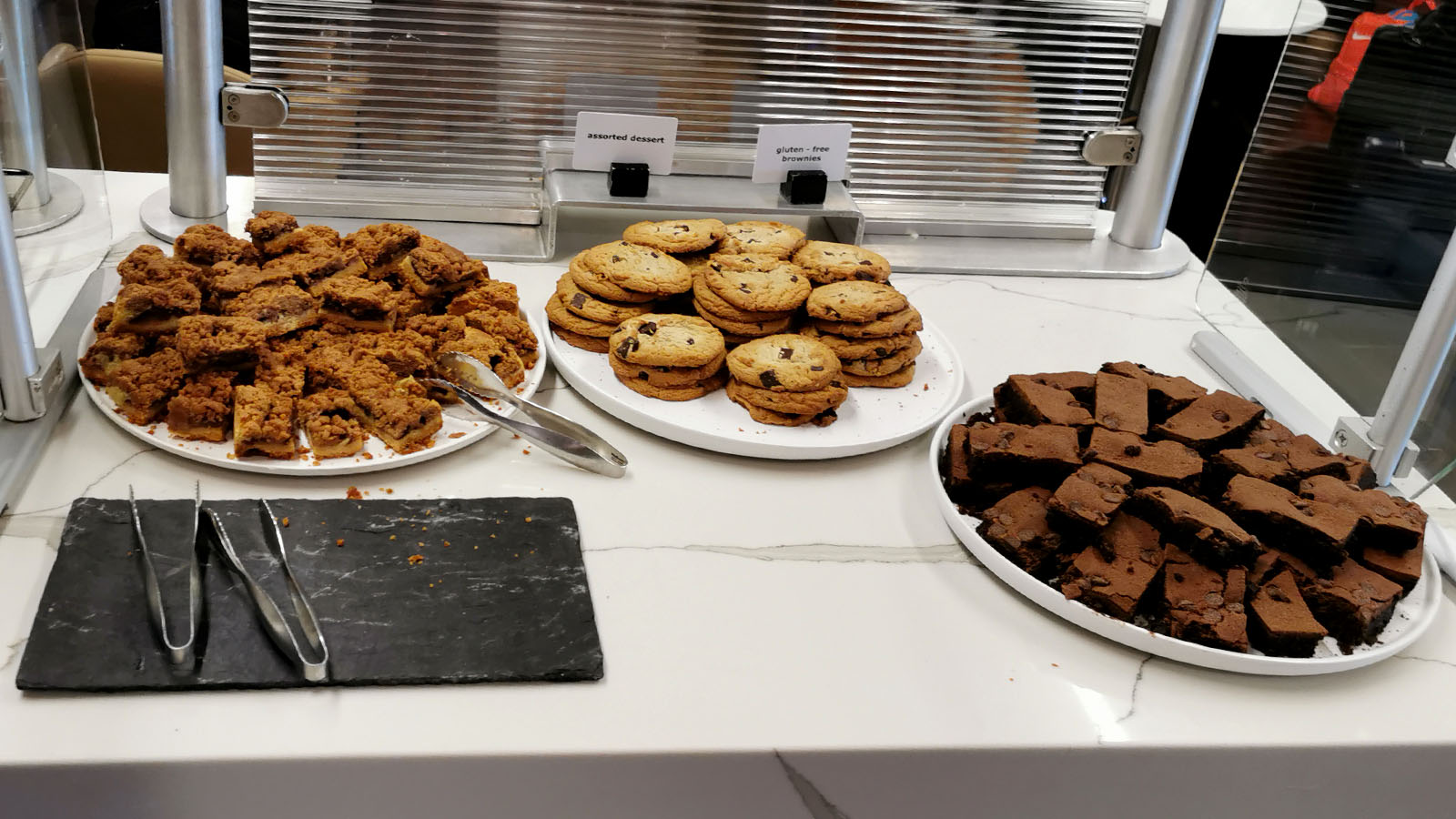 Brownies in the Delta Sky Club New York JFK T4B