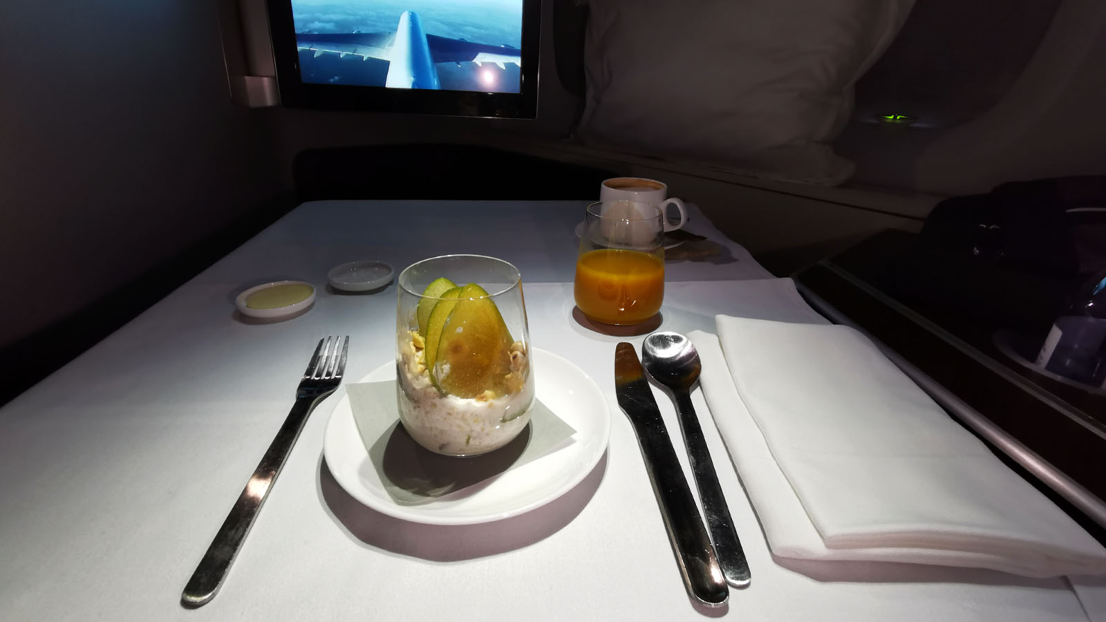 Muesli in Qantas Airbus A380 First