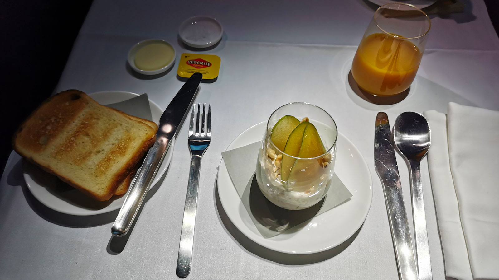 Breakfast in Qantas Airbus A380 First