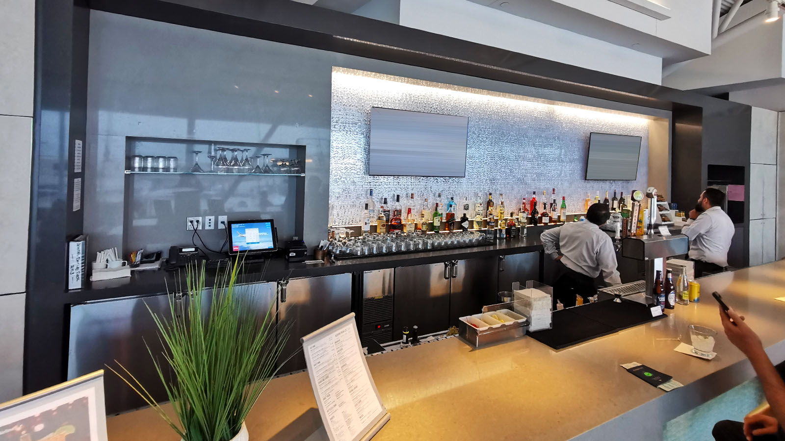 Service counter in the American Airlines Admirals Club, Los Angeles