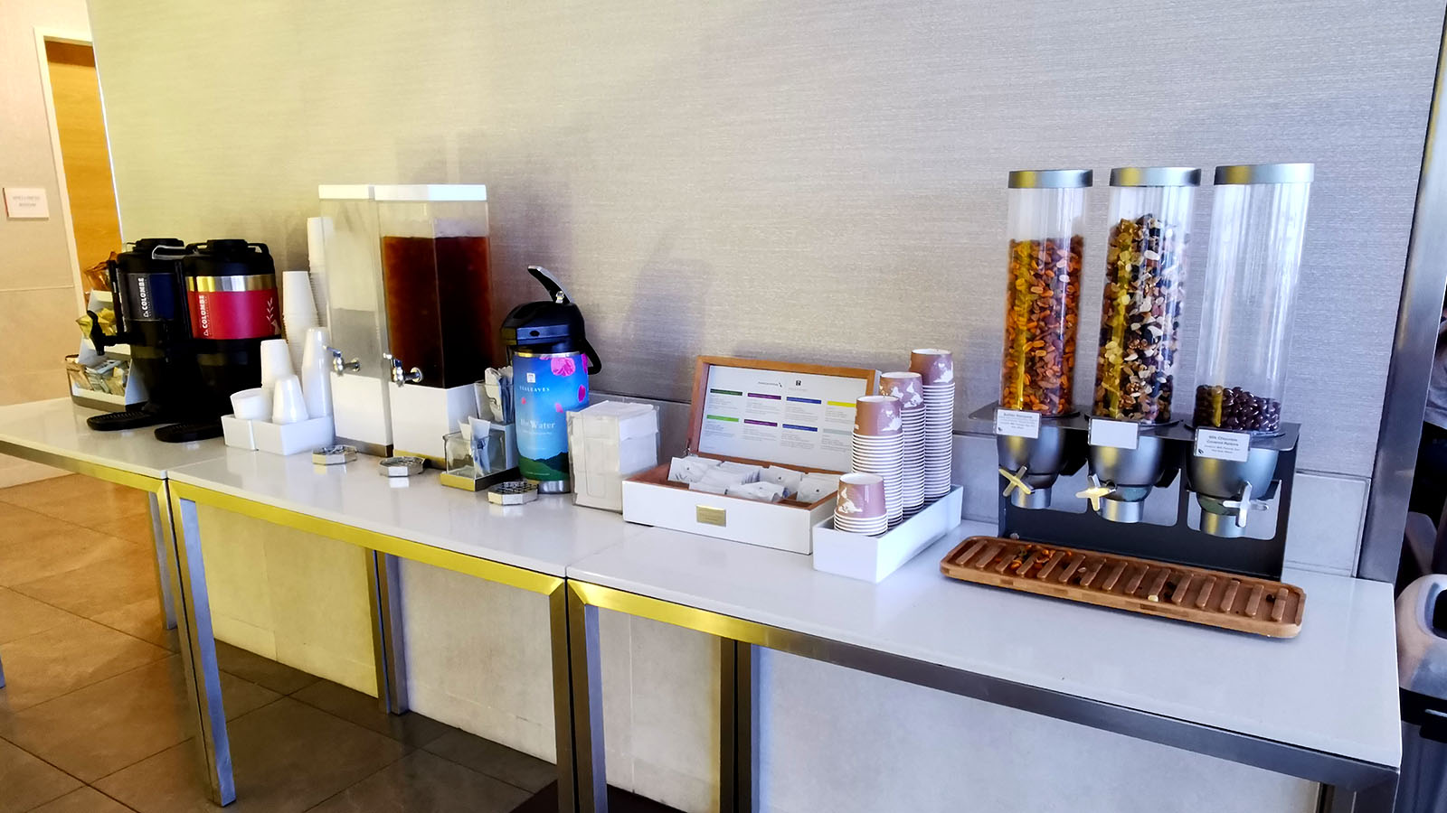 Breakfast in the American Airlines Admirals Club, Los Angeles