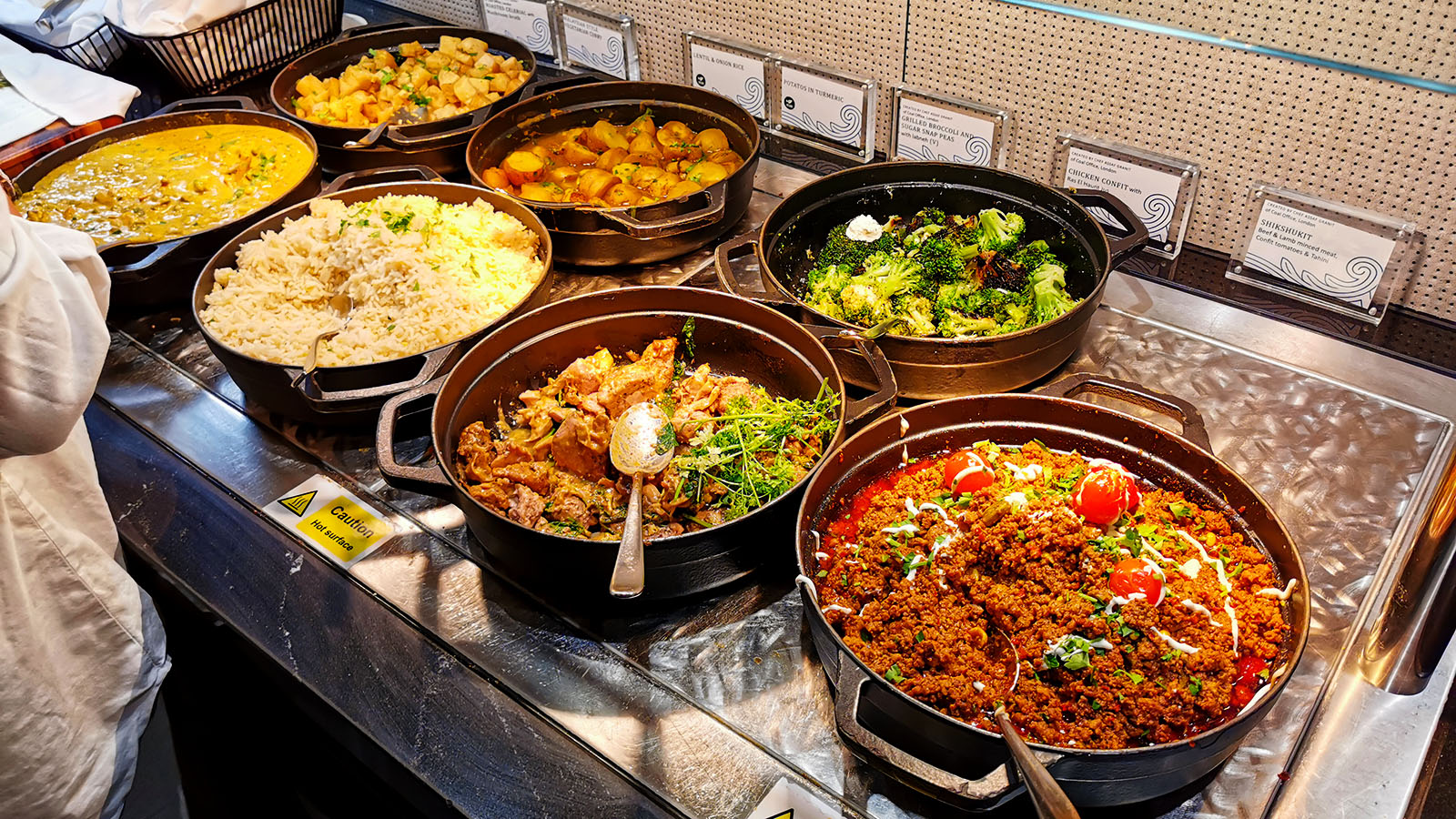 Warm meals in the American Express Centurion Lounge, London Heathrow