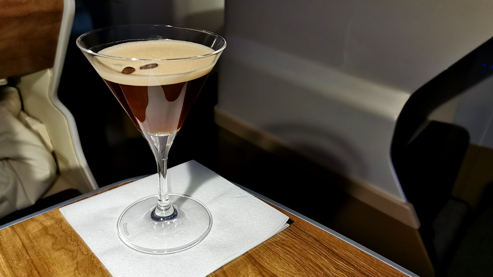 Cocktail in Emirates Airbus A380 Business Class