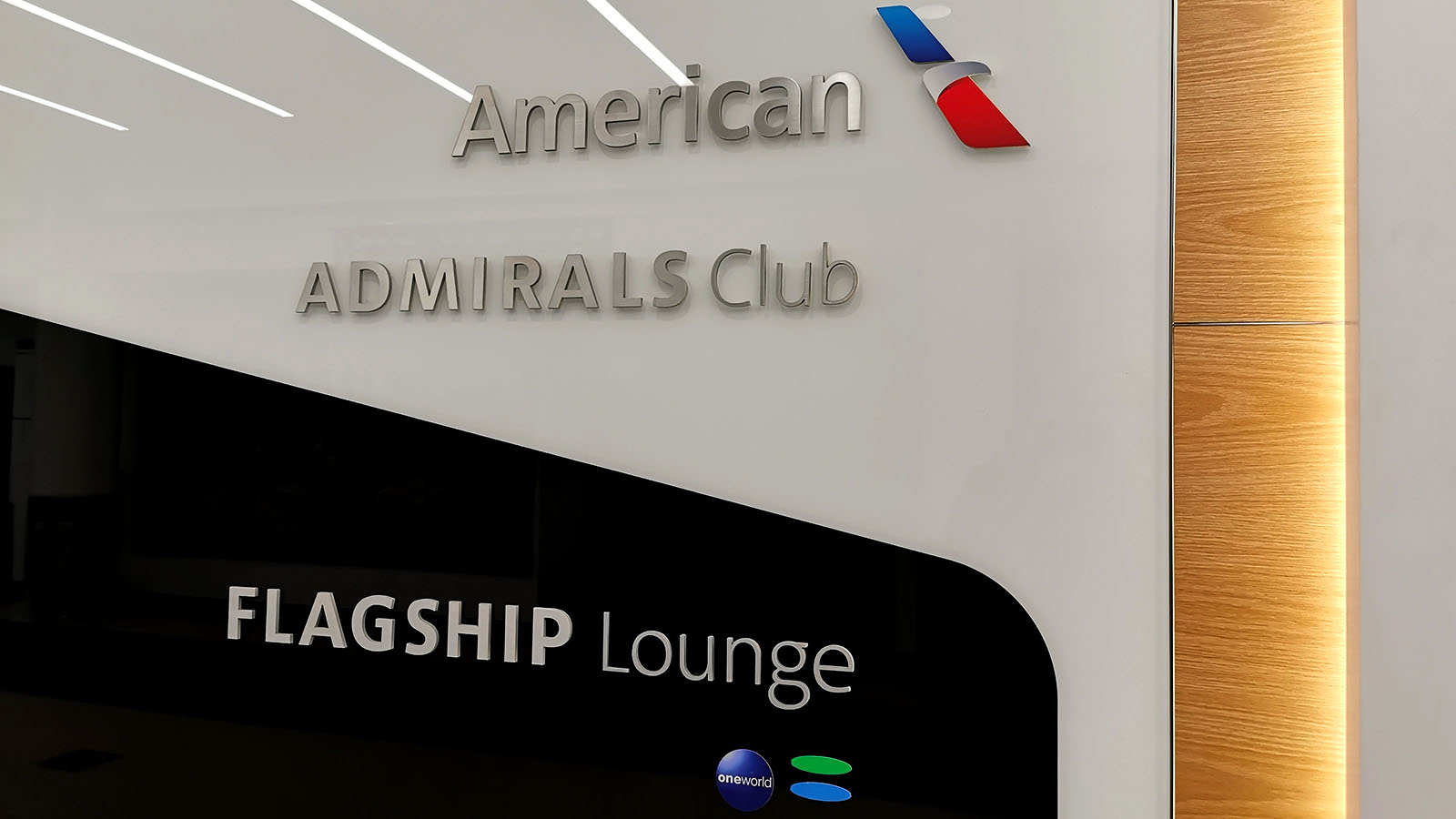 Welcome to the American Airlines Flagship Lounge, Los Angeles