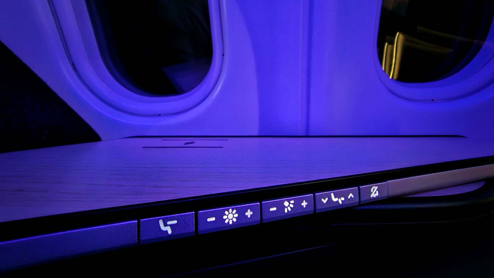 Wireless charging in Finnair Airbus A330 Business