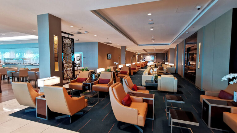 Emirates Lounge in Melbourne