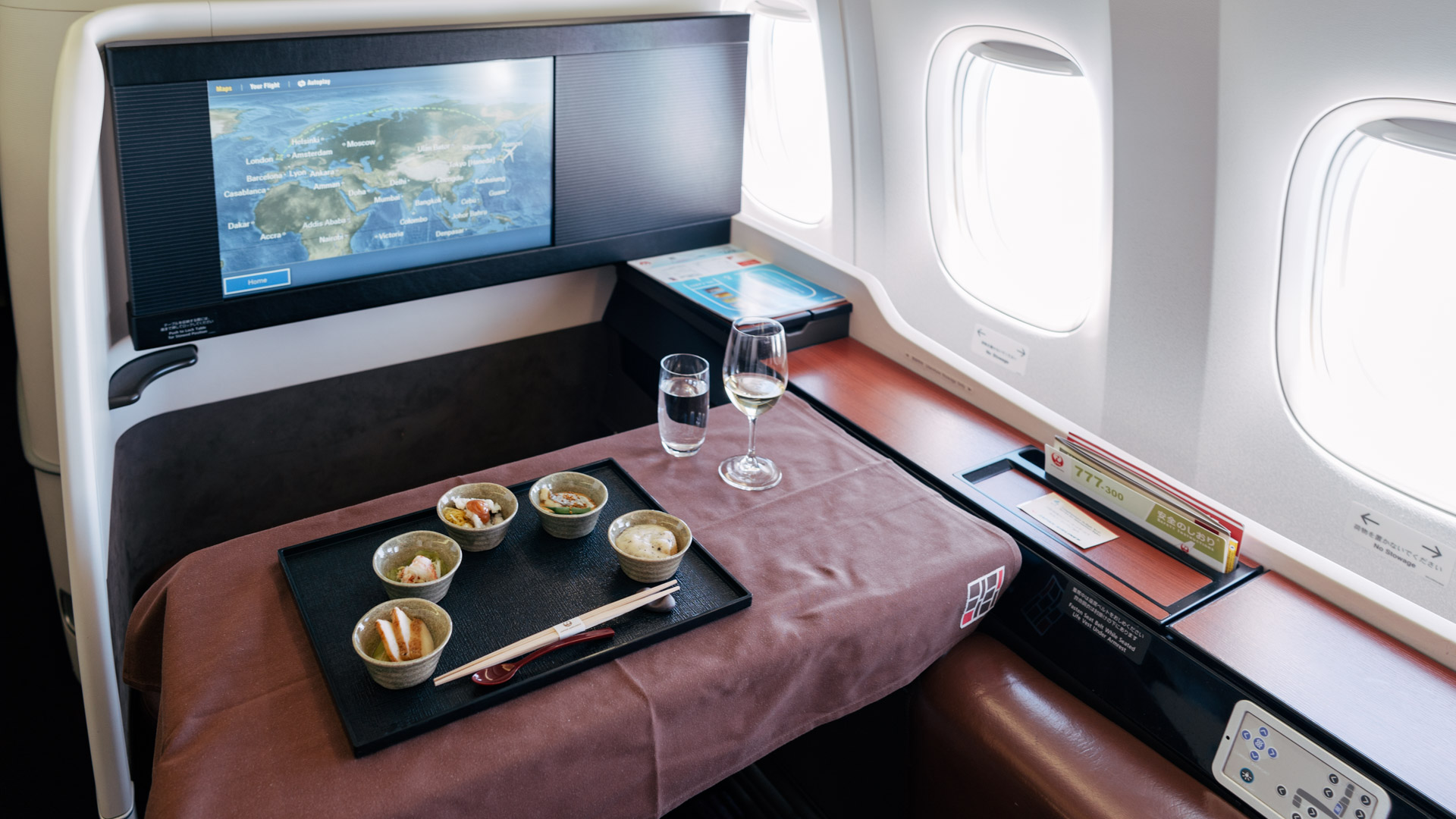 Japan Airlines Boeing 777 First Class first course
