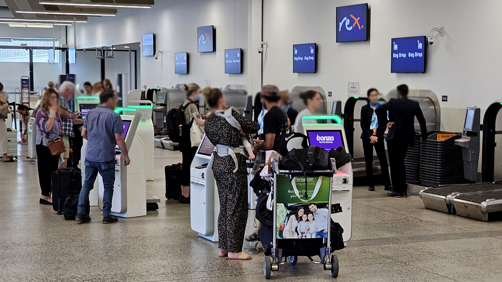 Melbourne Airport check-in for Rex Boeing 737 Economy Class