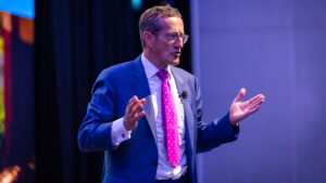 Q&A with CNN’s Richard Quest, one of the world’s most frequent flyers