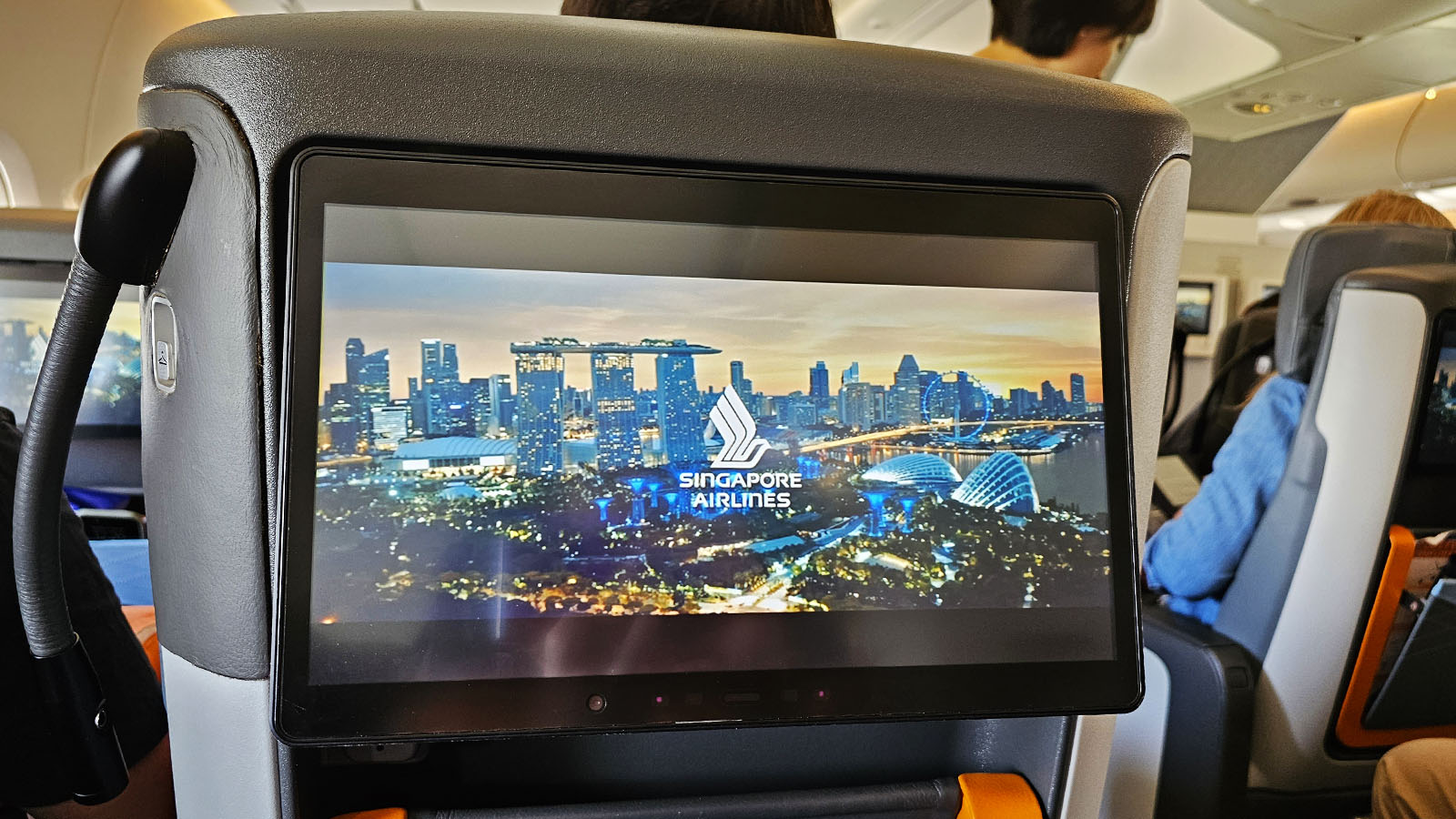 TV screen in Singapore Airlines Airbus A380 Premium Economy