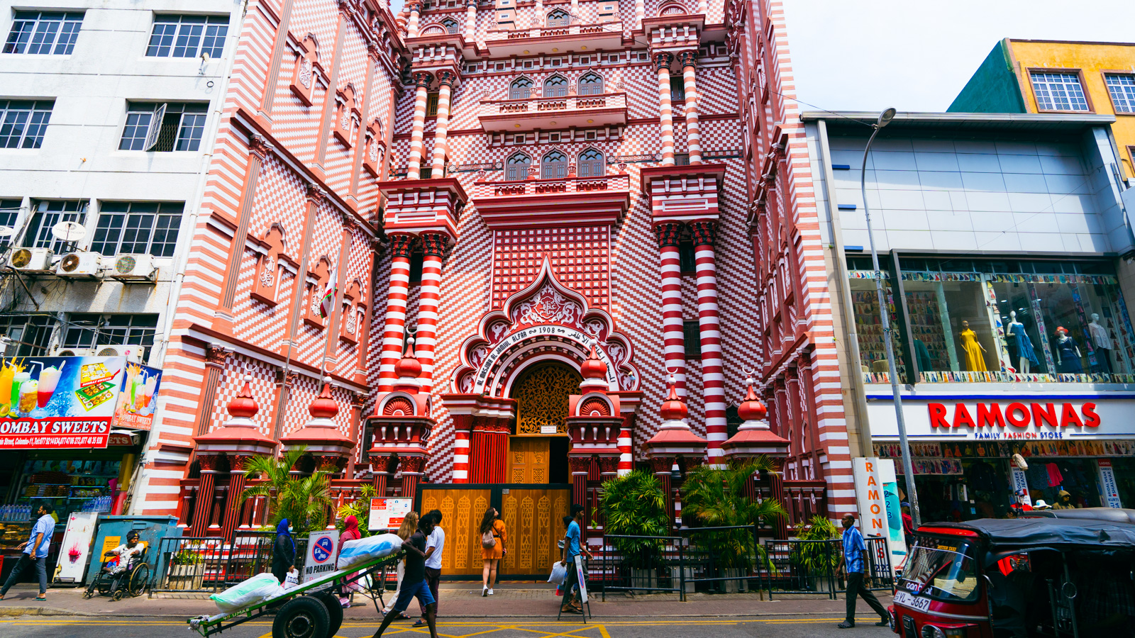 Jami Ul-Alfar mosque, Colombo