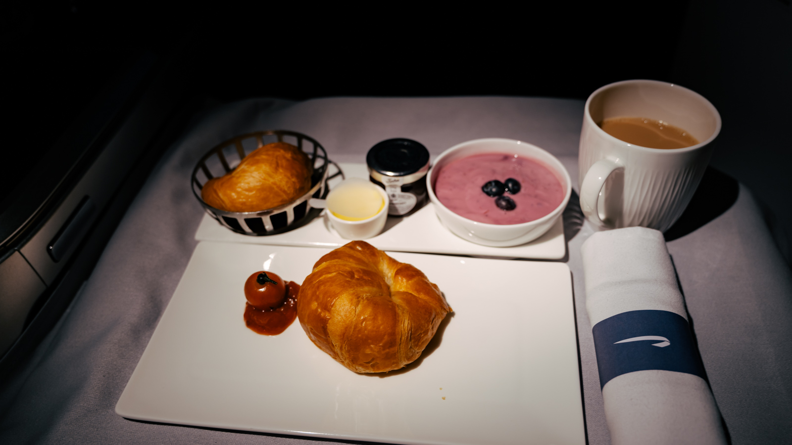 British Airways Club Suites breakfast