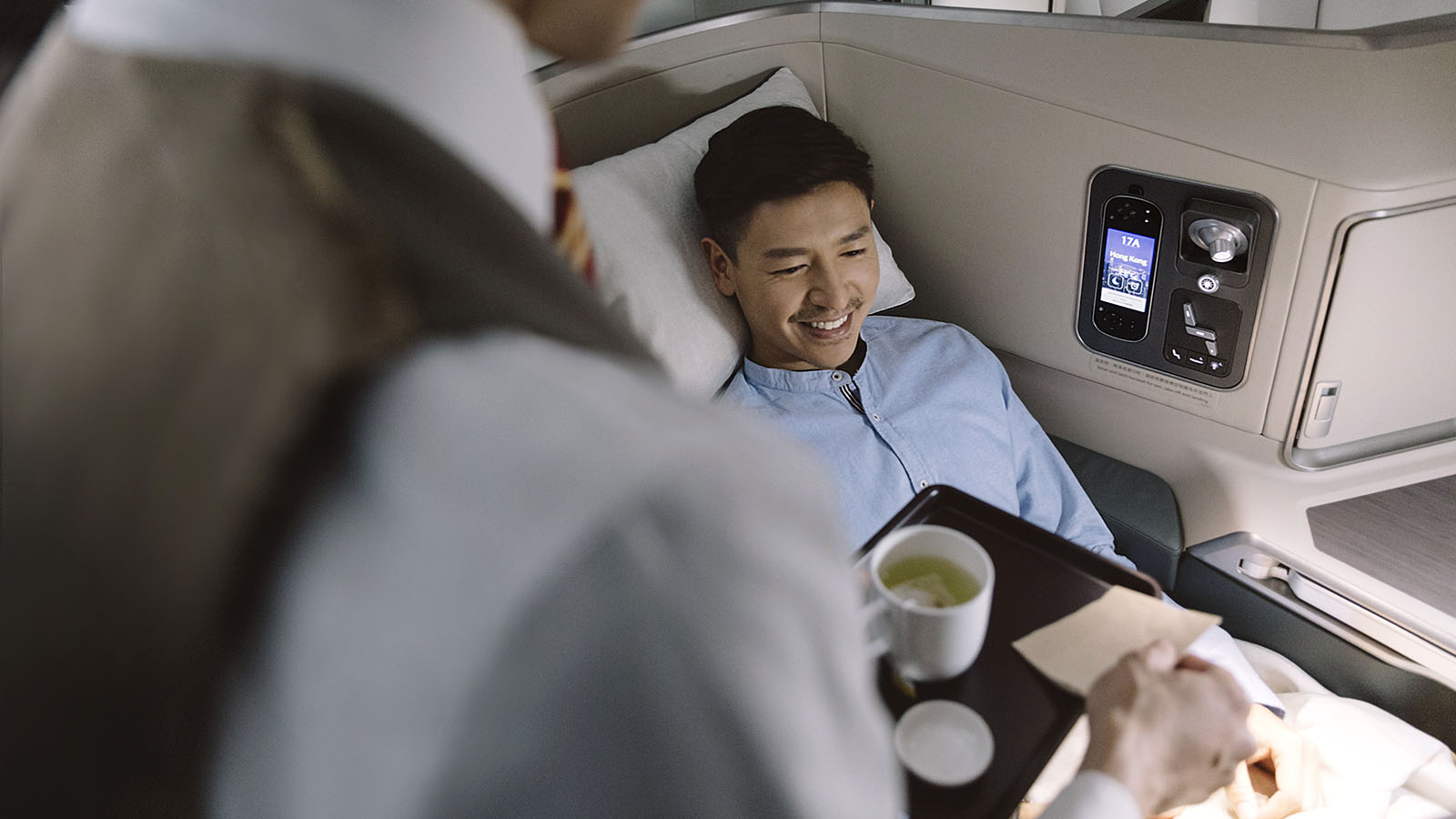 Upgrade on Cathay Pacific using miles