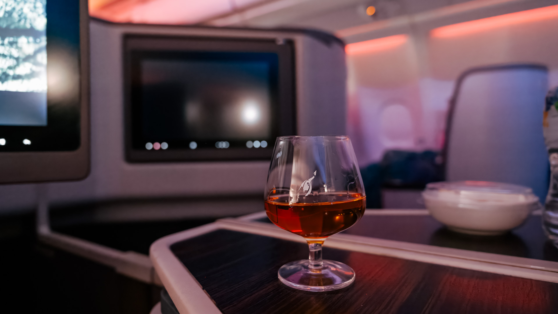 SriLankan Airbus A330 Business Class cognac