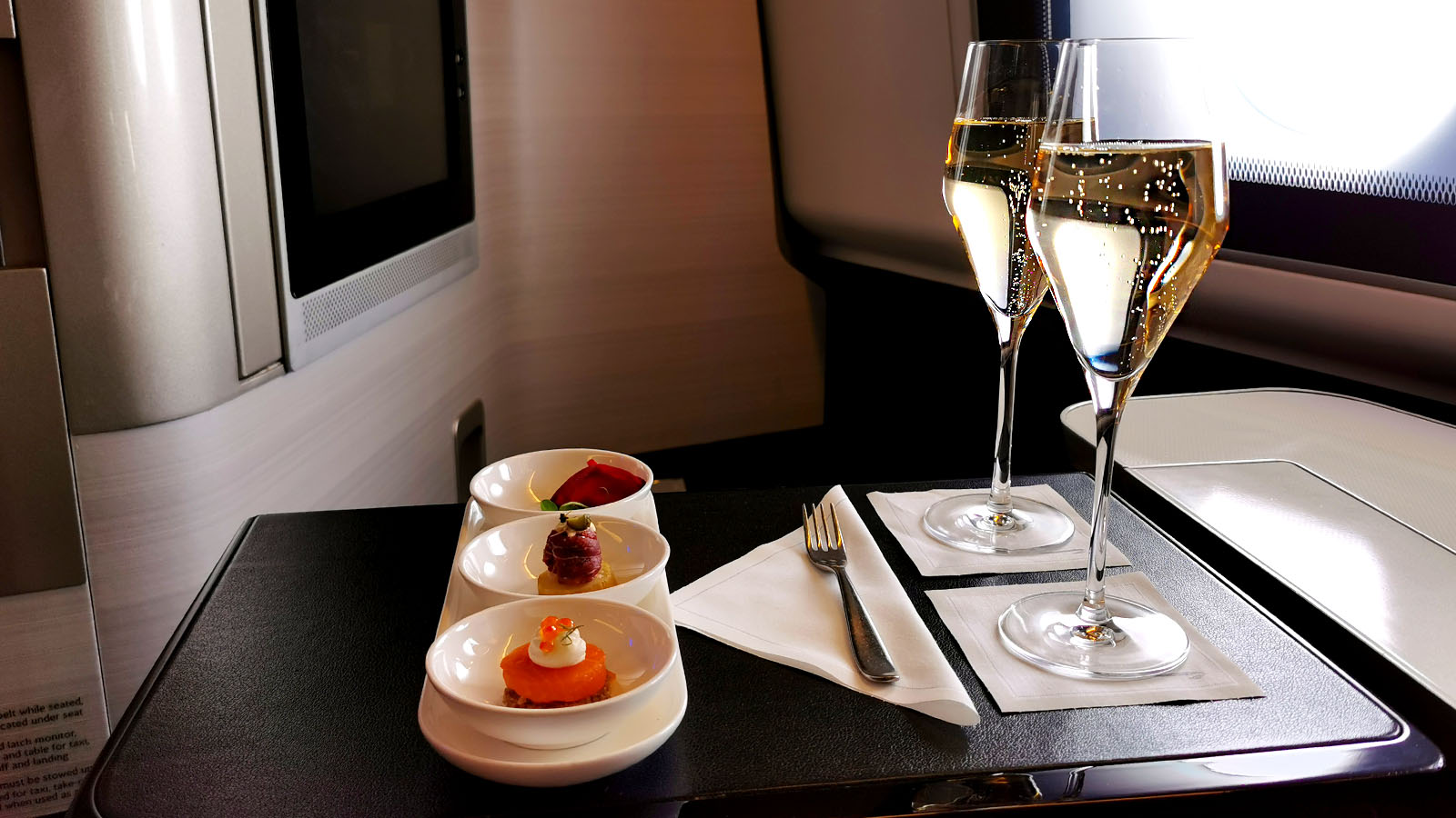 Champagne and sparkling wine in British Airways First